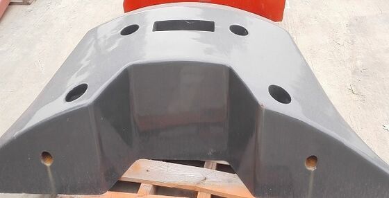 滑らかな表面のカウンター ウェイト重量1500のKgの塗る積込み機の終わりのための3.5トン