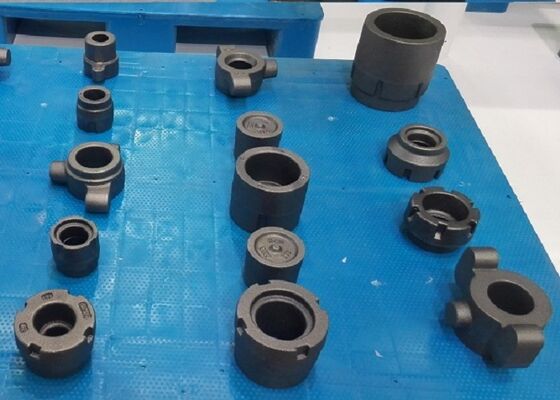 OEM 高品質の砂鋳型柔らかい鉄 QT450-12 磨きフォークリフト 鋳造ベアリングカバー