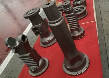 終わりのコーティングとのねずみ鋳鉄の鋳造のフォークリフトのフロント・アクスルの腕の正確な次元