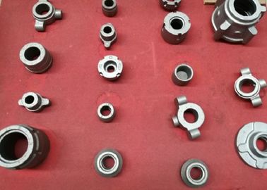 良質の緑の鋳造特別な車の十分な容量のための小さい部品