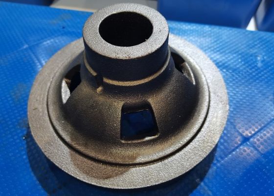 TS16949 OEM GGG50-8のフォークリフトのDiffハウジングの鋳造